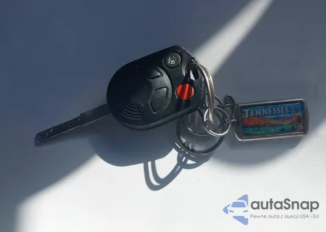 2013 Ford Focus Se из США, поврежденный, VIN 1FADP3K27DL237804